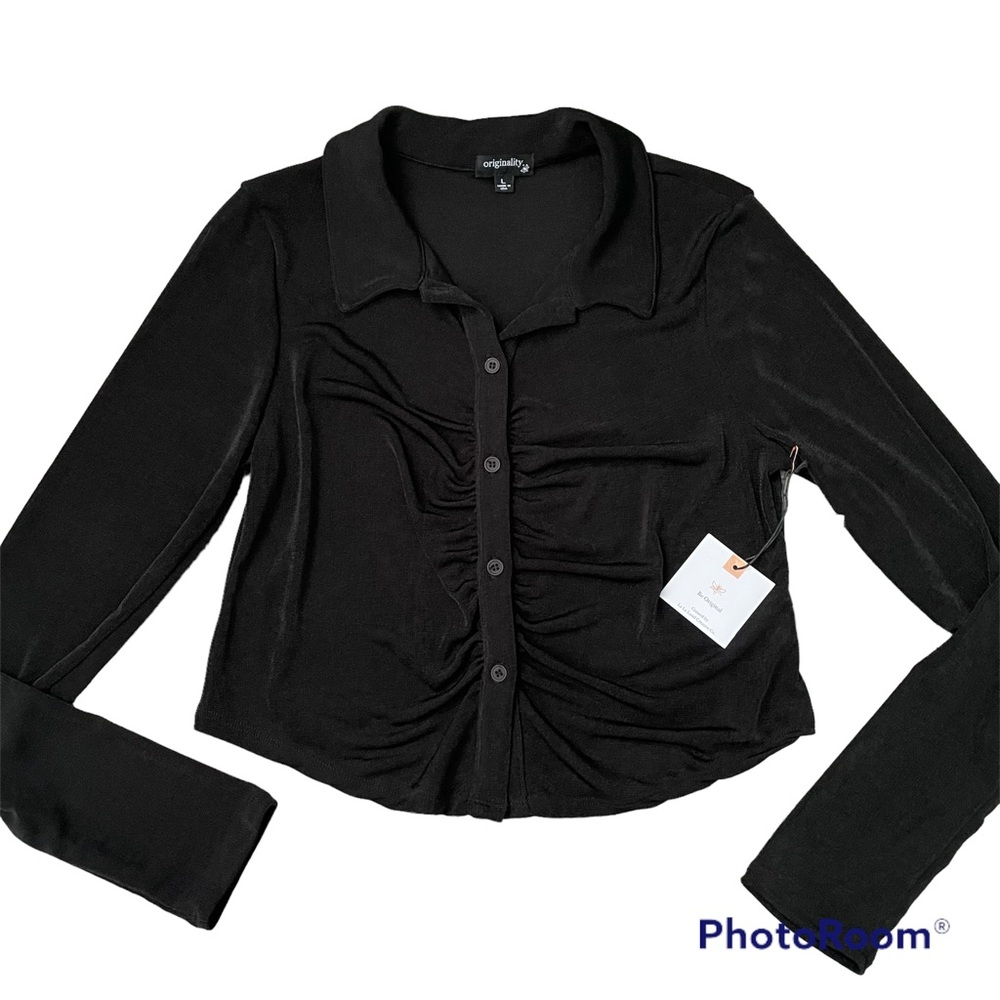 La La Land Creative Co Originality Black Shimmer Crop Top NWT
Junior’s Large